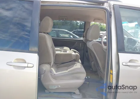 2009 Toyota Sienna Le z USA, uszkodzony, nr VIN 5TDZK23C19S247279